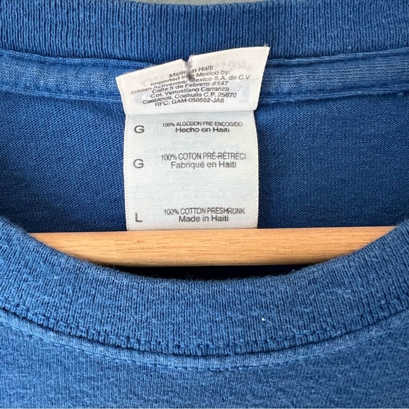 *Rare* Michael Jackson “This is It” Memorial Tee Sz L - Picture 5 of 5